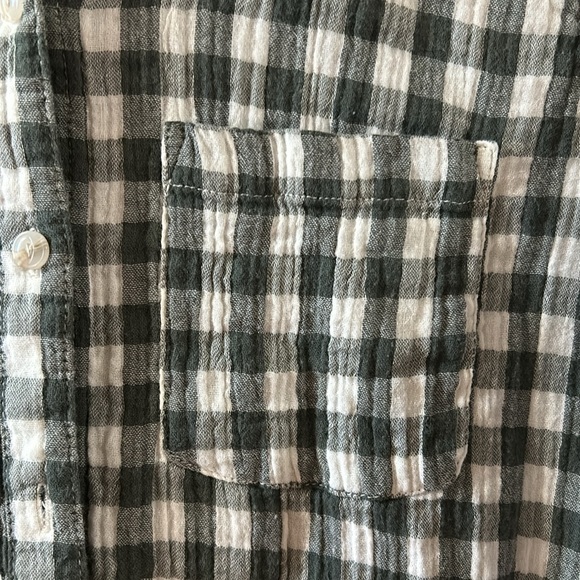 Great/white gingham button down - Picture 4 of 5